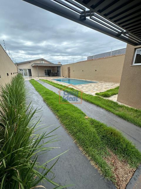 Casa à venda em Andradina, Vila Rica, com 3 quartos, com 180 m²